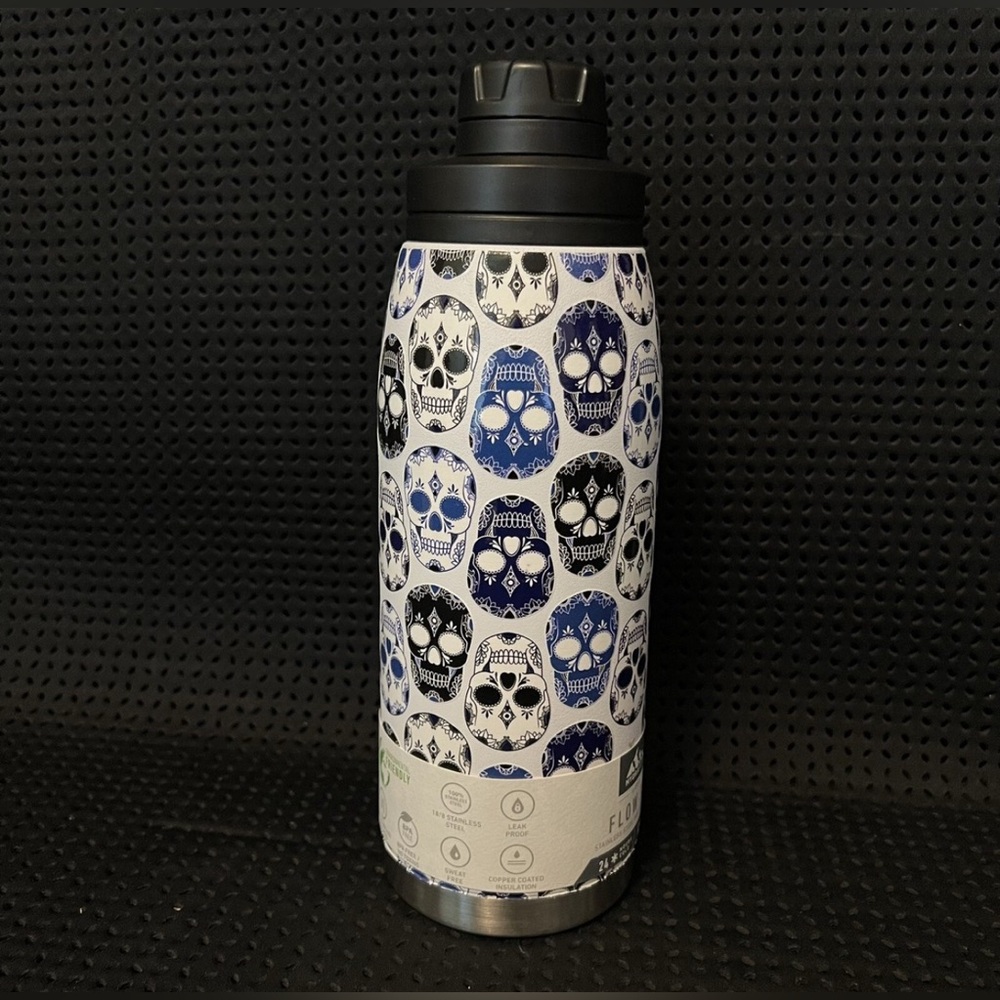 LIMITED EDITION HydraPeak Sugar Skull 32 oz Stainless Steel Insulated Bottle.